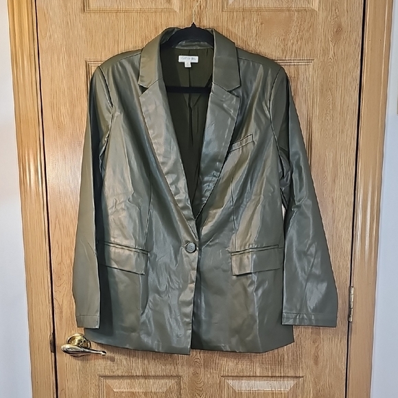 Cotton Bleu Jackets & Blazers - Elegant Olive Women's Blazer